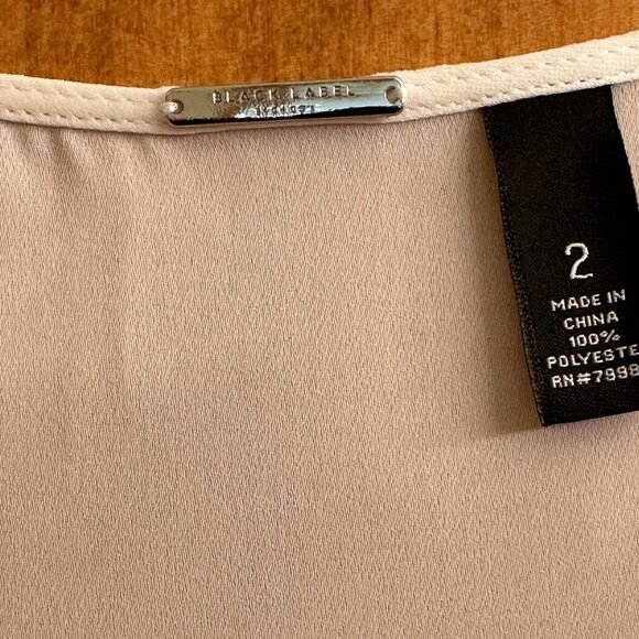 Chico’s White Sleeveless Tunic Size 2 - Picture 6 of 6